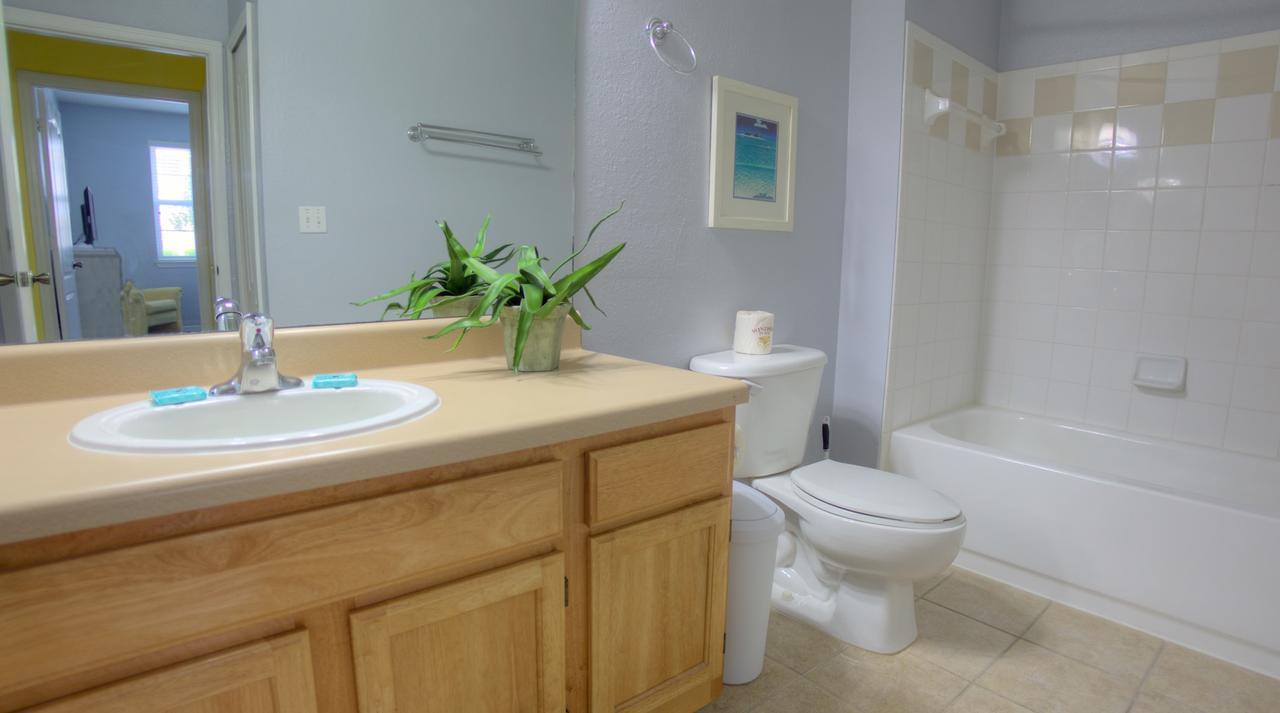 Runaway Beach Resort By Magical Memories -Disney Area Kissimmee Exteriör bild